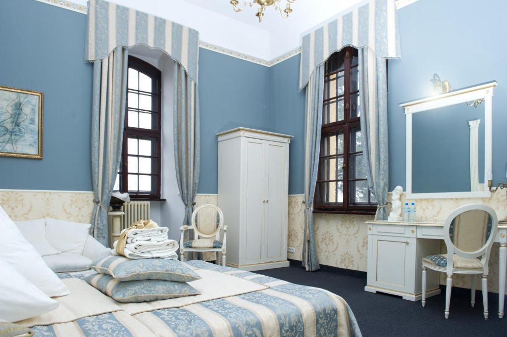 Hotel Zamek Dobra Oleśnica Zimmer foto
